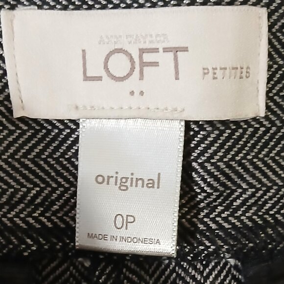 Ann Taylor Loft Petite size 0P black/gray herringbone pattern trousers - Picture 5 of 7
